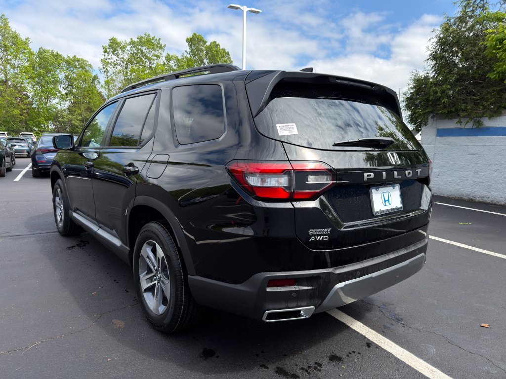 New 2026 Crystal Black Pearl Honda EX-L image 3