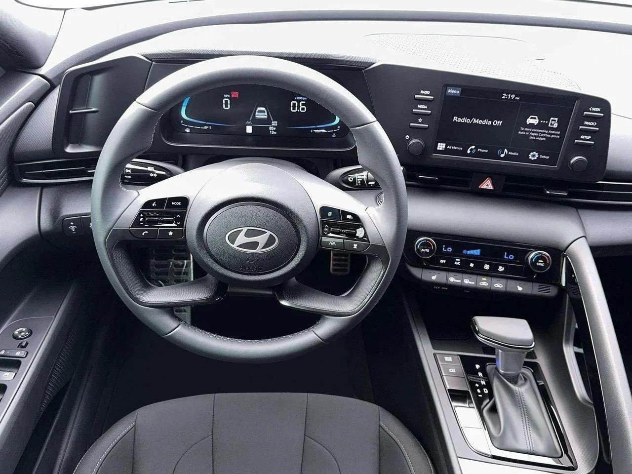 New 2026 Abyss Black Pearl Hyundai SEL Sport Premium image 17