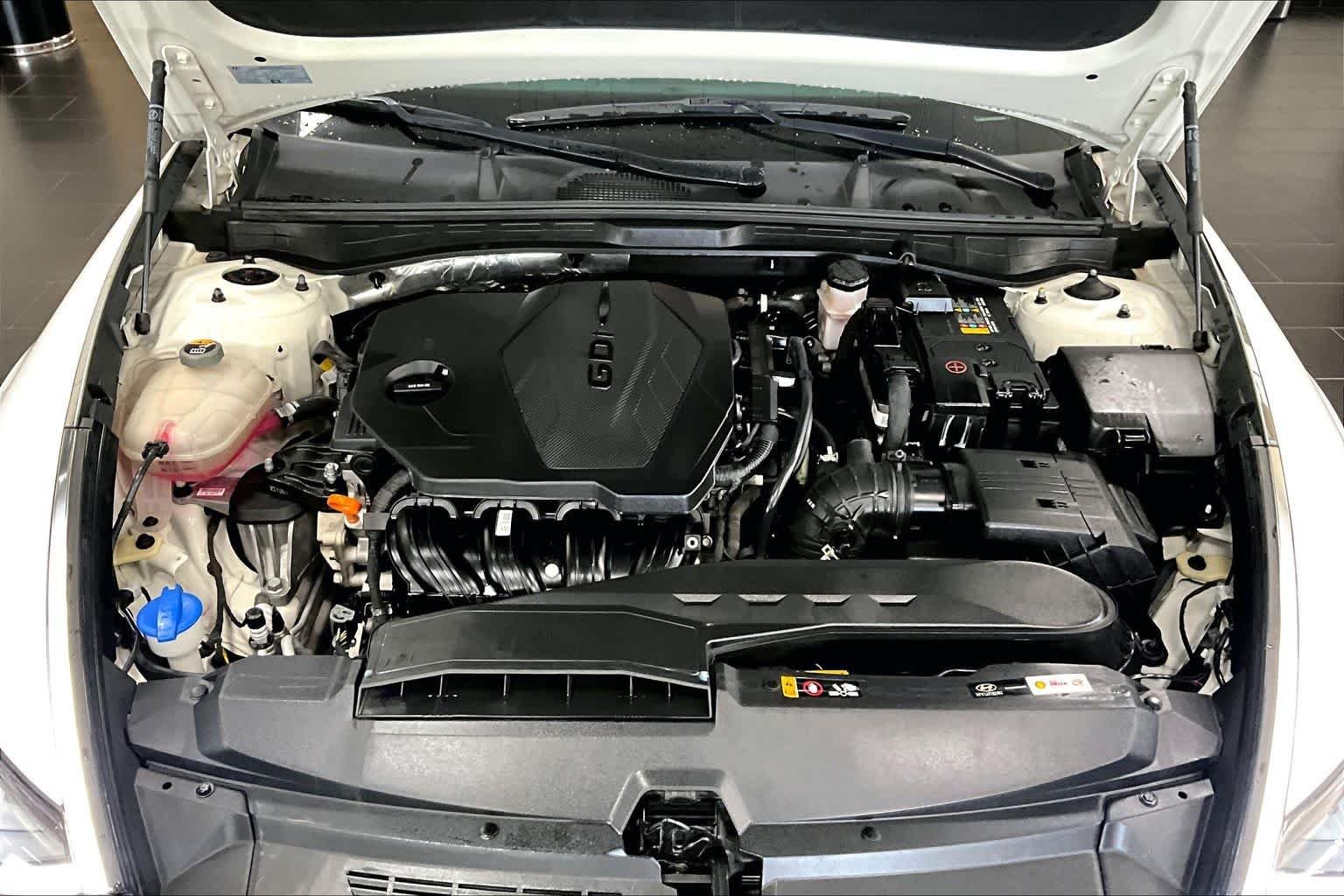 Used 2023 Serenity White Hyundai SEL image 32
