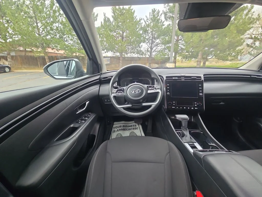 Used 2024 Silver Hyundai SEL image 43