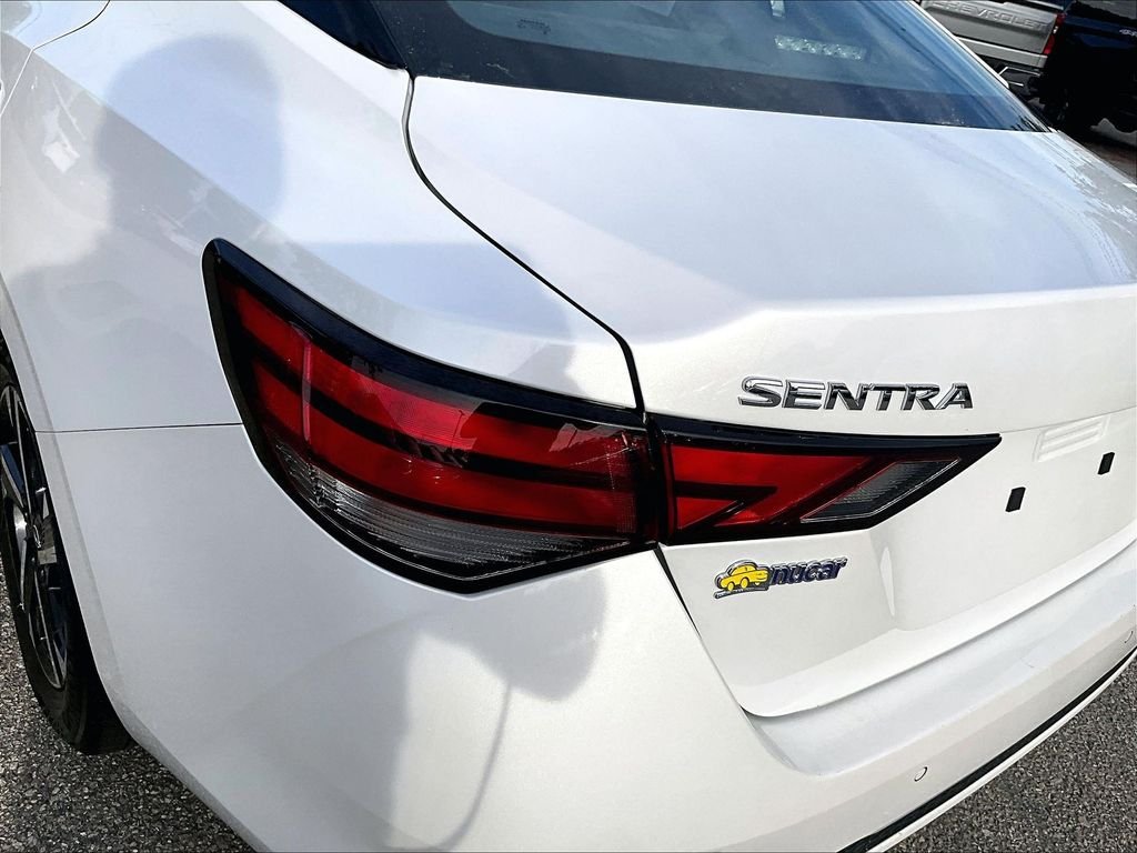 Certified Used 2024 White Nissan SV image 31