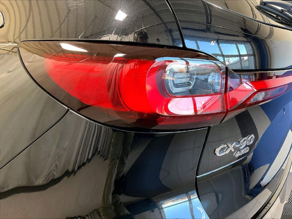 Used 2025 Jet Black Mica Mazda 3.3 Turbo Select image 34