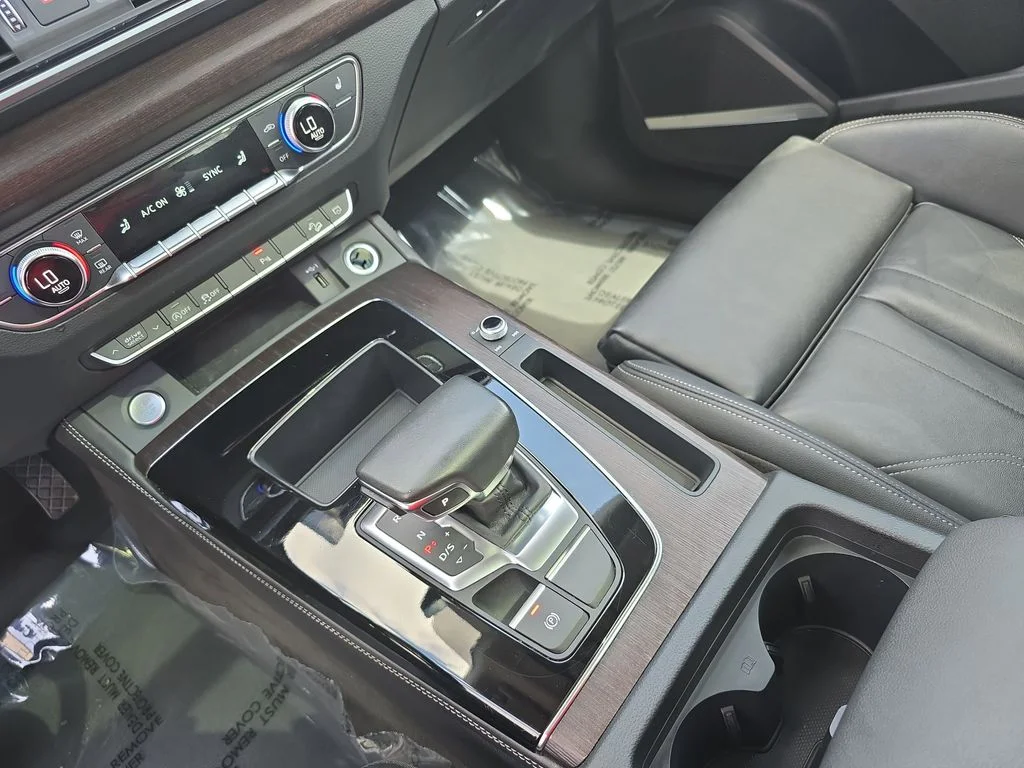 2024 Audi Q5 Premium Plus - Photo 23