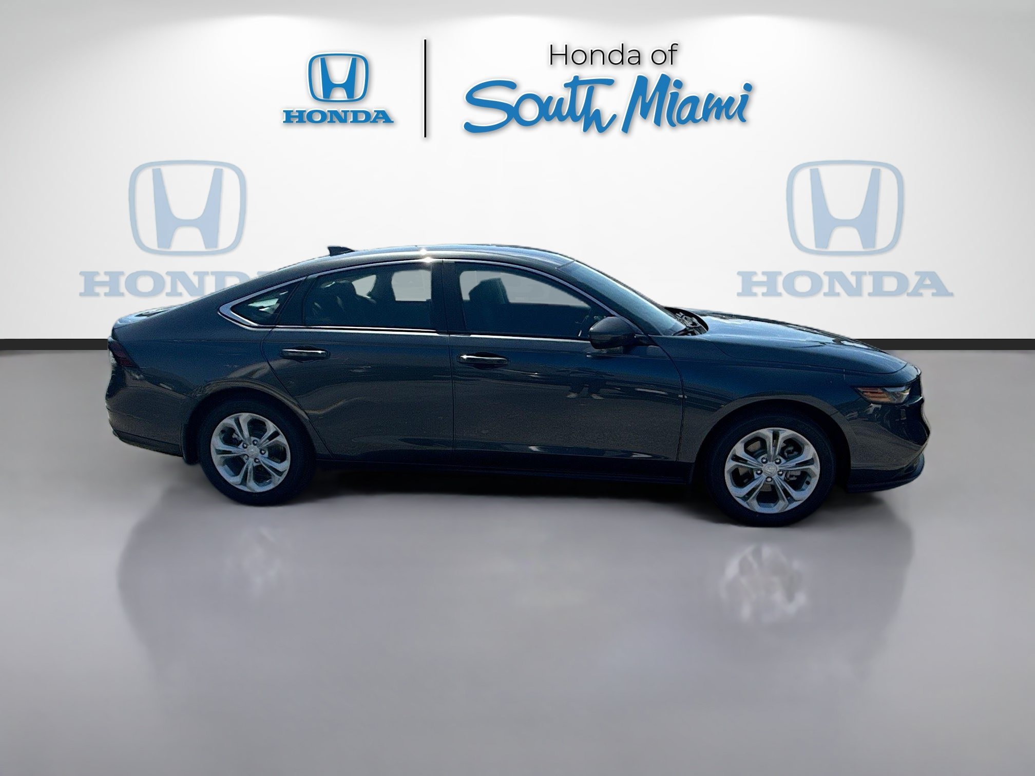 New 2026 Meteorite Gray Metallic Honda LX image 8