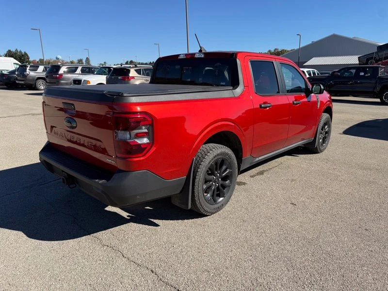 Used 2023 Red Ford XLT image 16