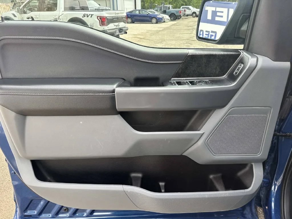 Used 2023 Blue Ford XLT image 39