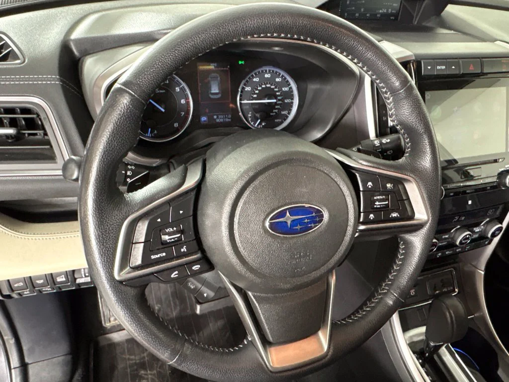 Used 2020 Gray Subaru Limited image 31