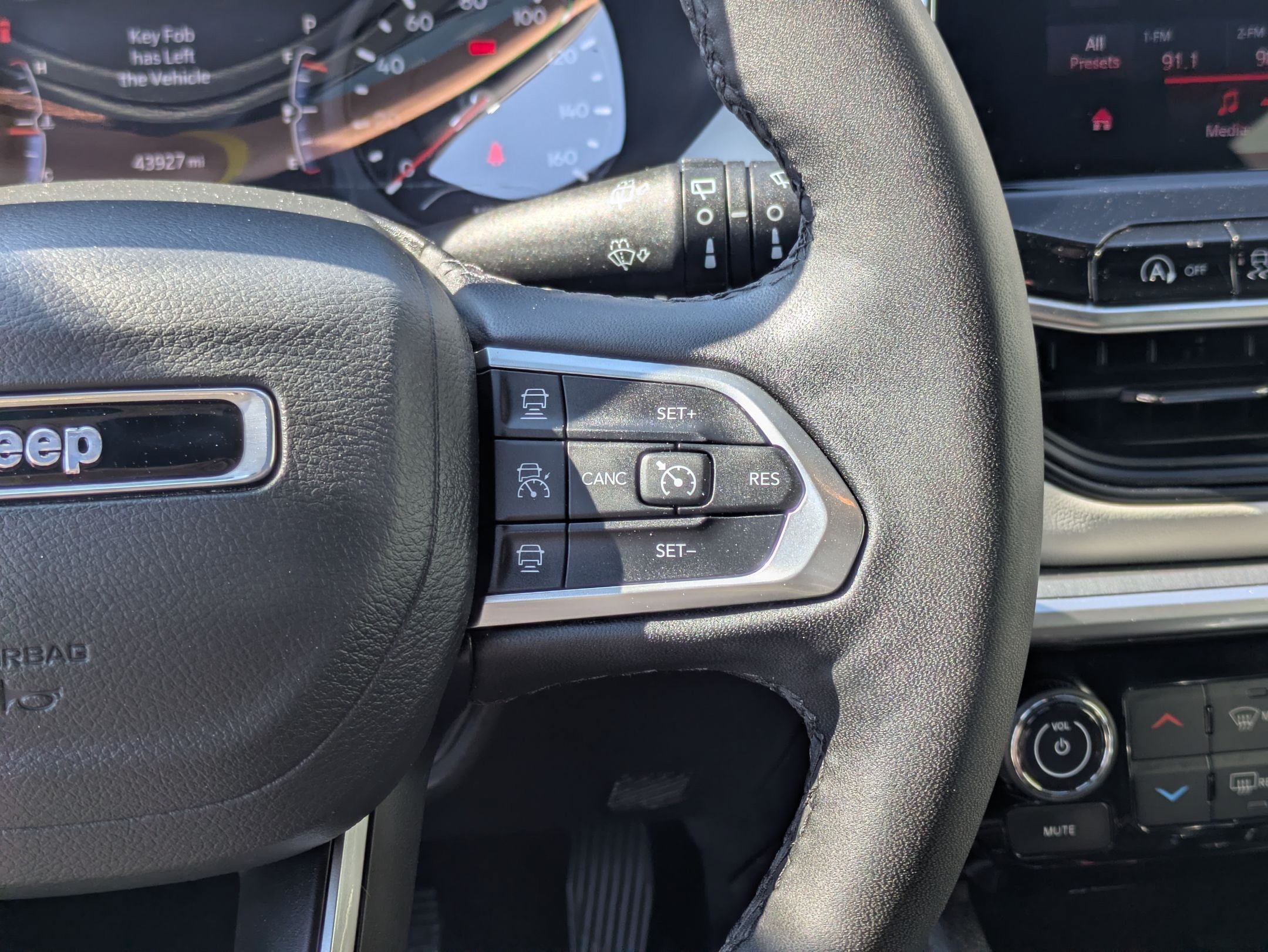 2025 Jeep Compass Limited - Photo 19