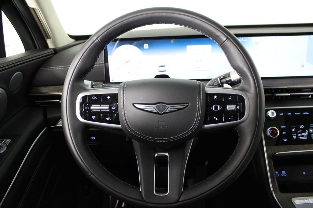 Used 2026 White Genesis 3.5T Prestige image 8