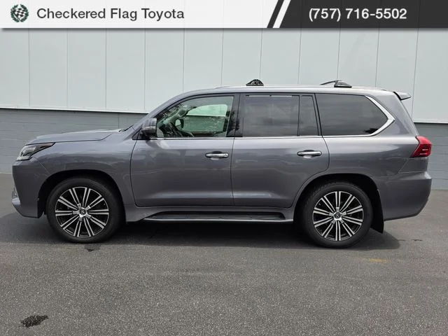 Used 2018 Nebula Gray Pearl Lexus 570 image 3