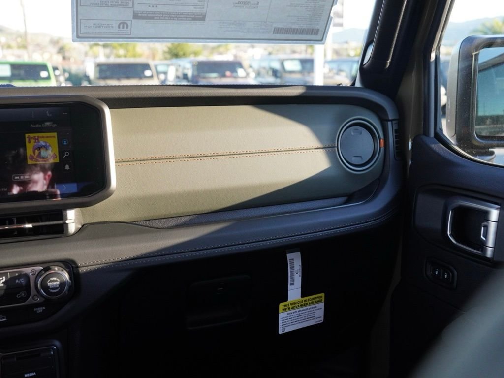 New 2026 41 Exterior Paint Jeep Mojave image 22