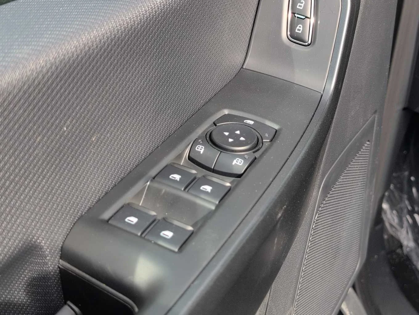 New 2026 Oxford White Ford STX® image 18