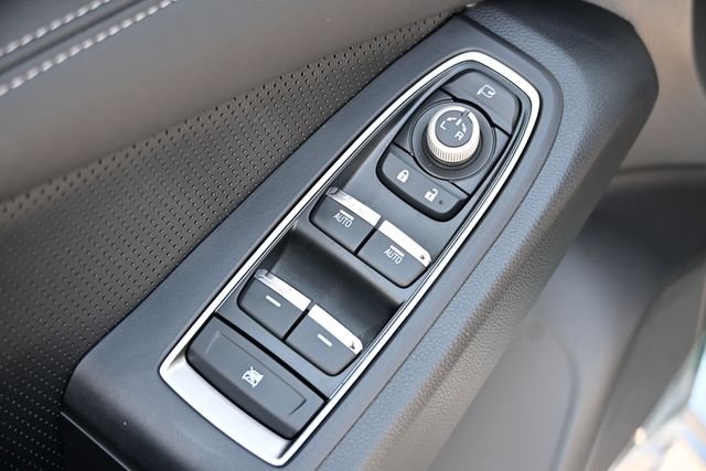 New 2026 Silver Subaru Limited 7-Passenger image 19