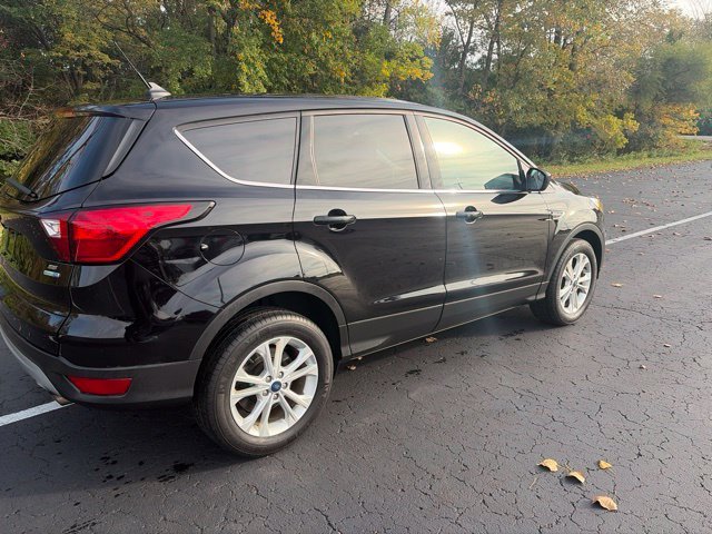 Used 2019 Black Ford SE image 11