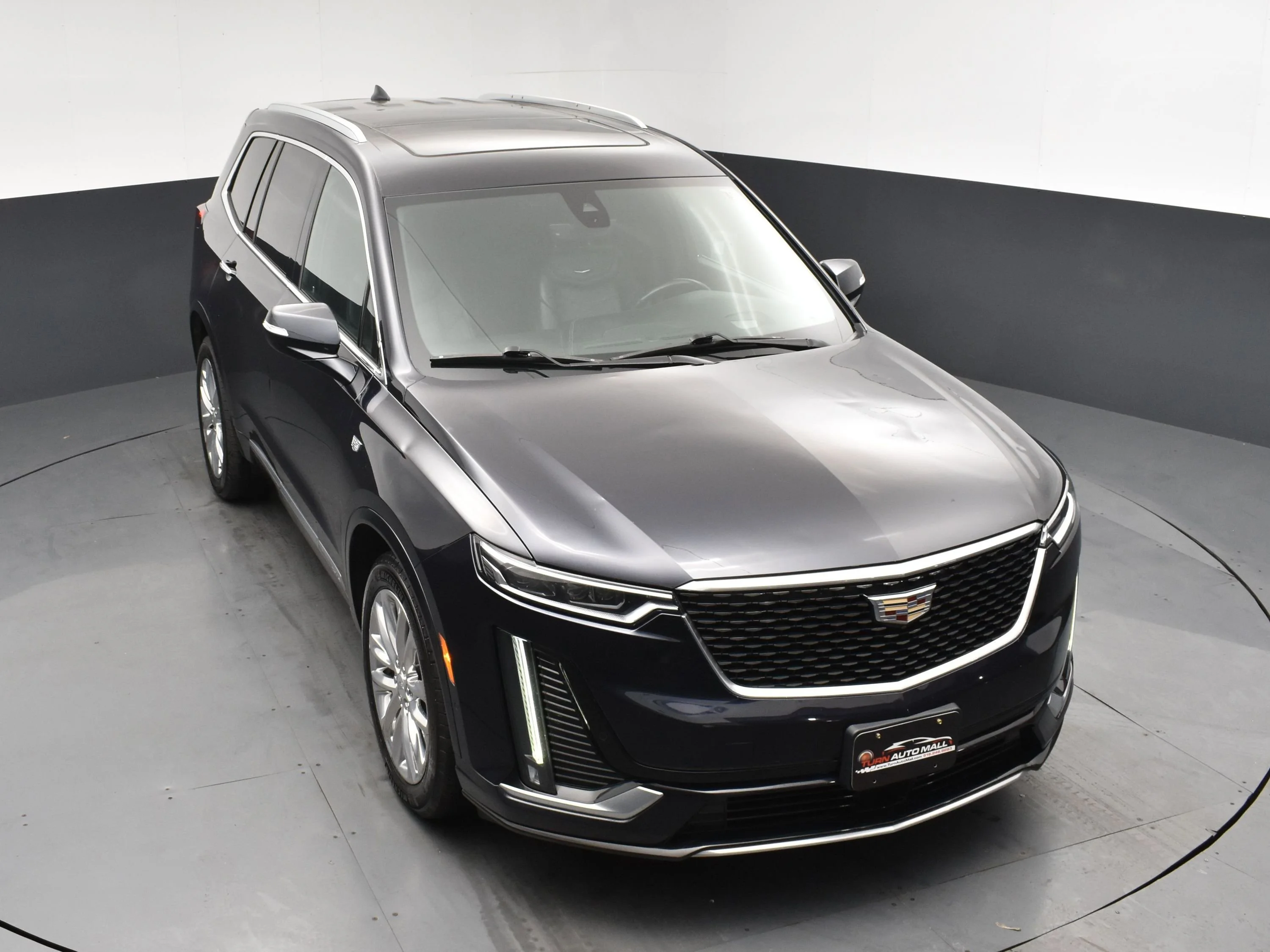 Used 2021 Dark Moon Blue Metallic Cadillac Premium Luxury image 22