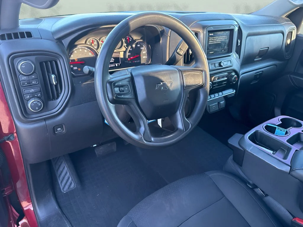 Used 2019 CAJUN RED TINTCOAT Chevrolet Custom image 10