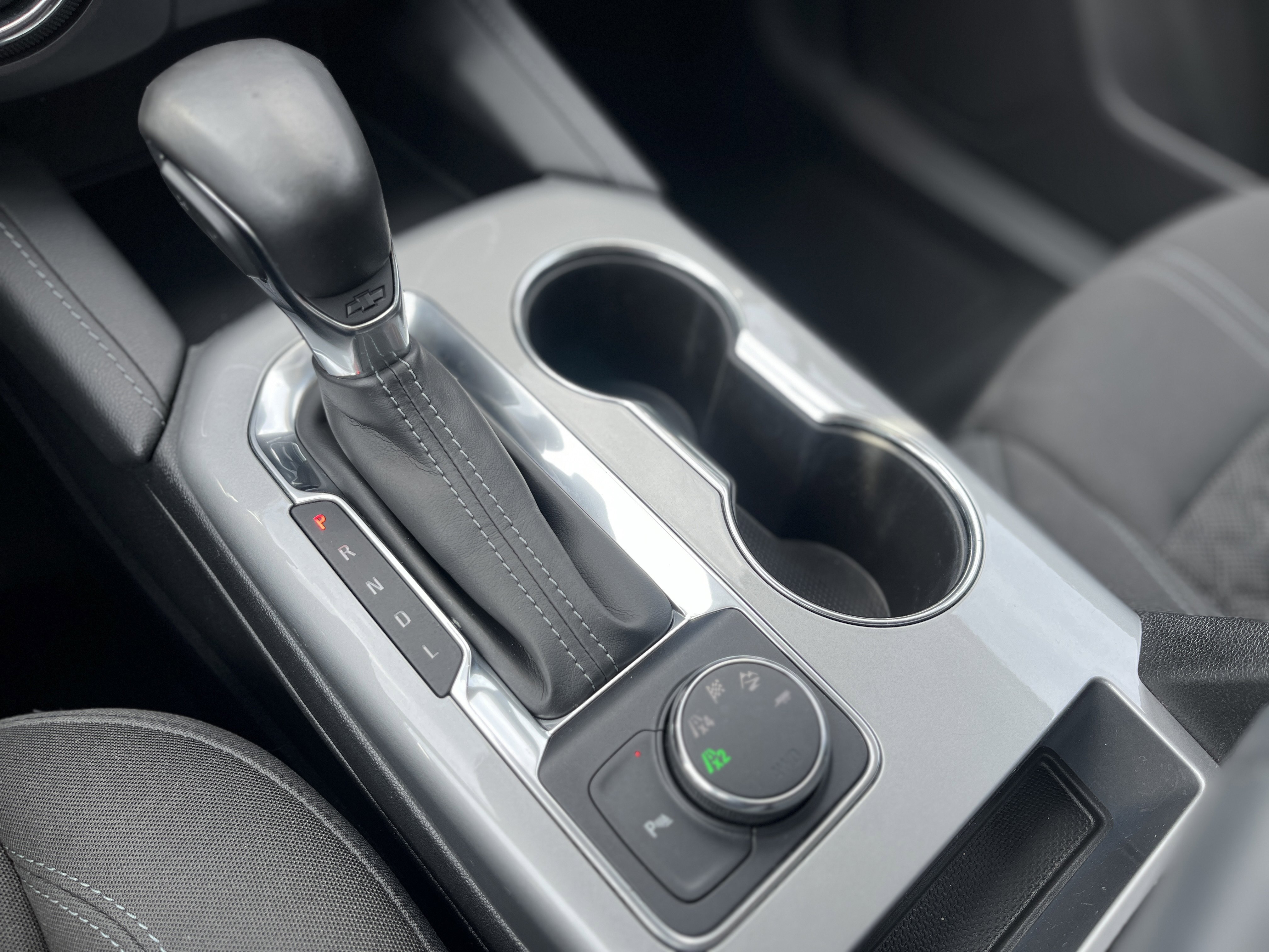 Used 2019 Black Chevrolet 2LT image 5