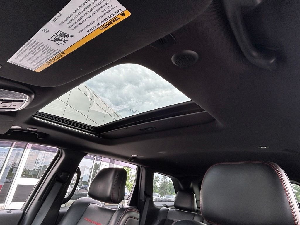 Used 2020 White Jeep Trailhawk image 17