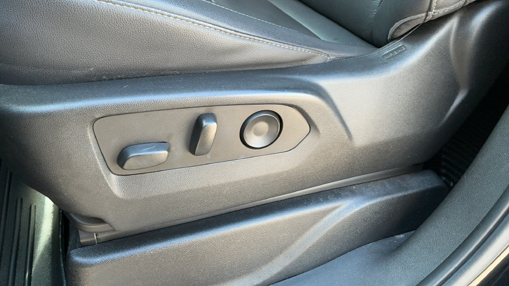 Certified Used 2022 Black Chevrolet LT image 19