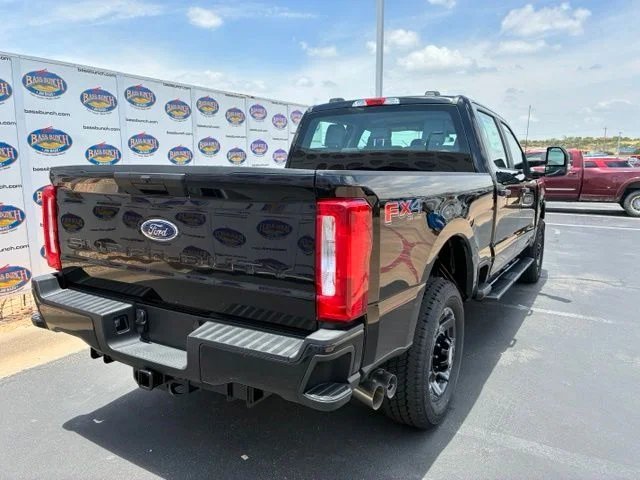 New 2026 Agate Black Metallic Ford XL image 4
