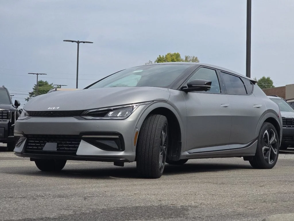 Used 2024 Gray Kia GT-Line image 12