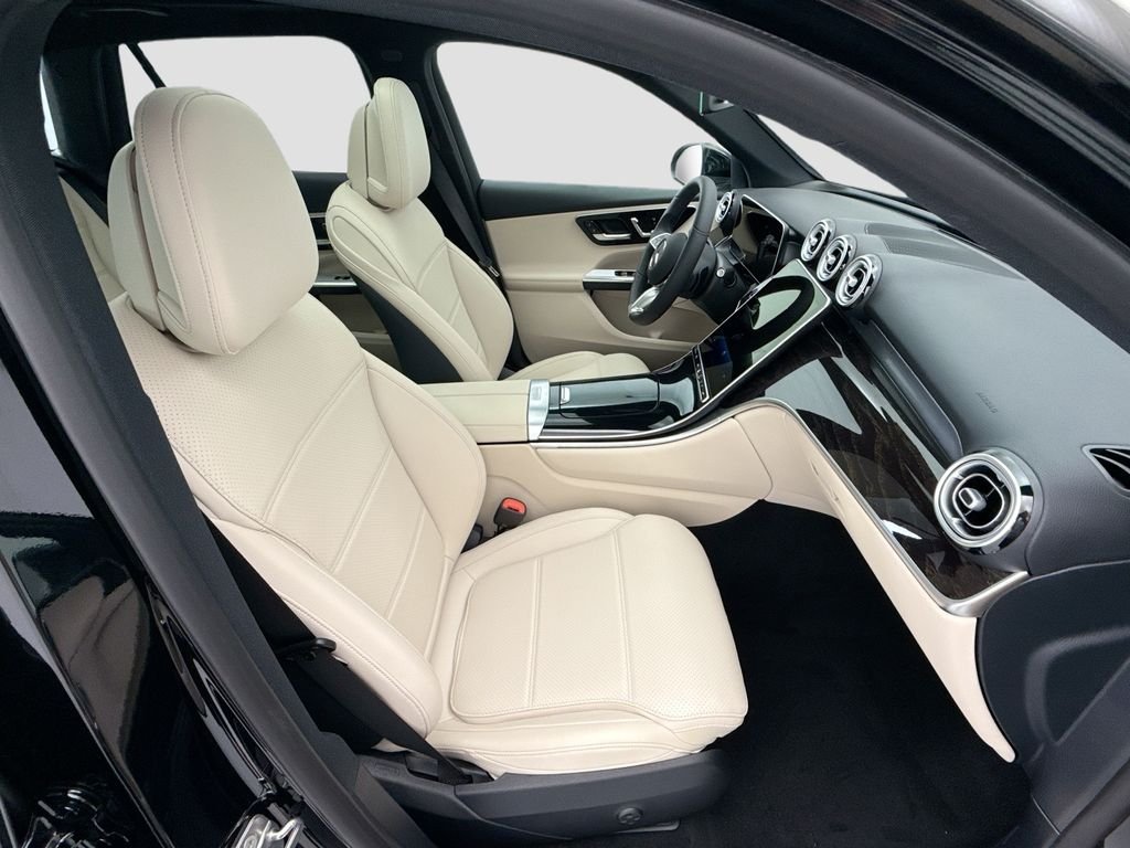 New 2026 Black Mercedes-Benz GLC 300 image 20