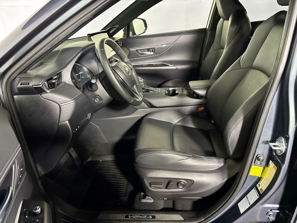 Used 2022 Coastal Gray Metallic Toyota XLE image 11