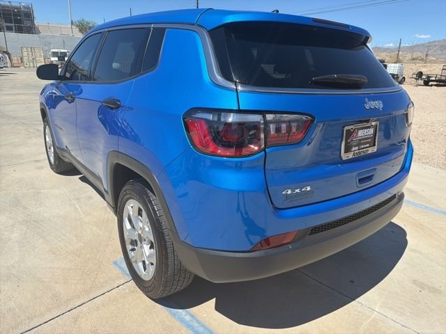 2025 Jeep Compass Sport - Photo 4