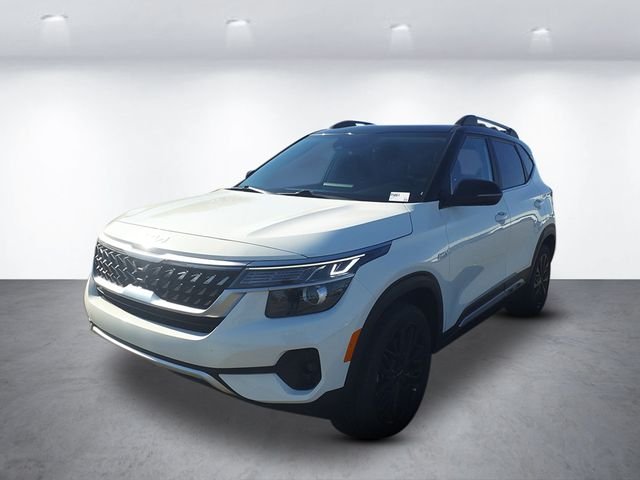 2022 Kia Seltos Nightfall
