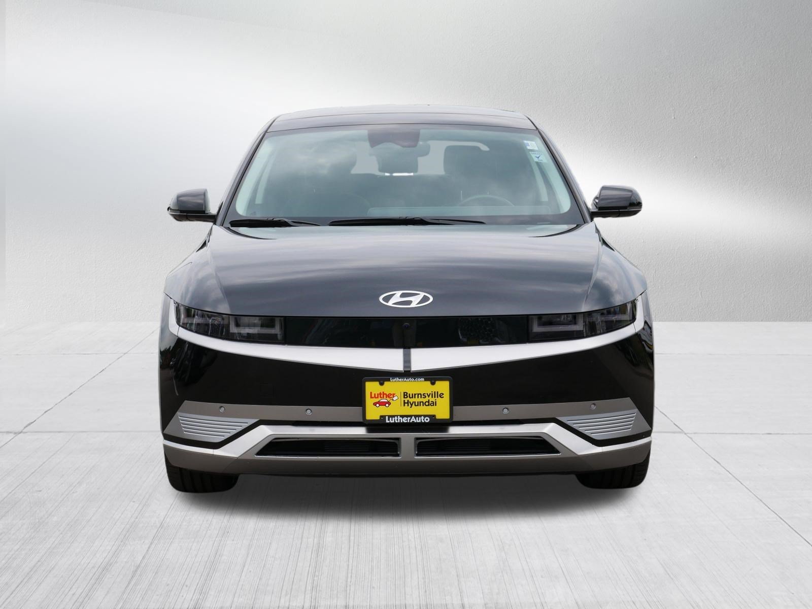 Certified 2023 Hyundai IONIQ 5 Limited with VIN KM8KRDAFXPU210998 for sale in Burnsville, MN