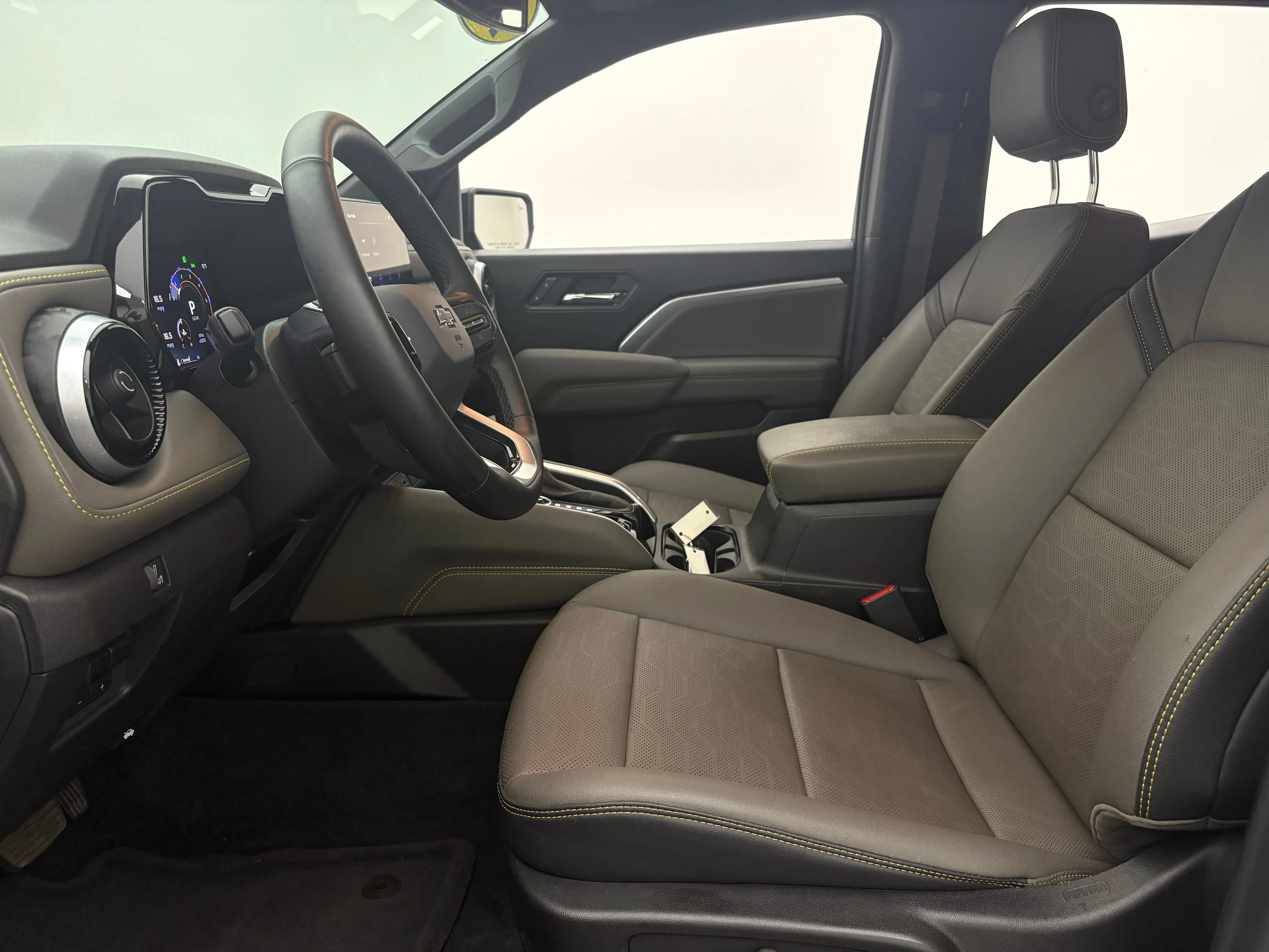 Used 2025 Sterling Gray Metallic Chevrolet ZR2 image 16