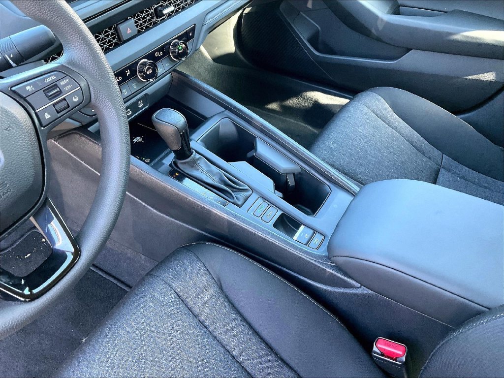 New 2026 Canyon River Blue Metallic Honda SE image 13
