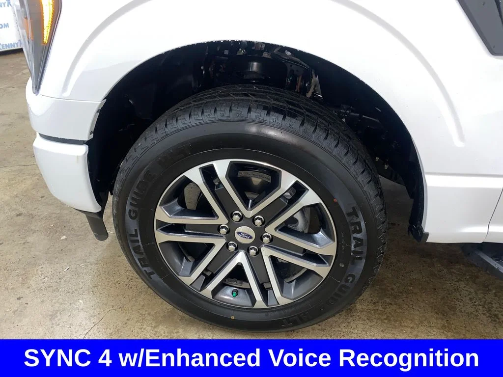 Used 2023 White Ford XL image 15