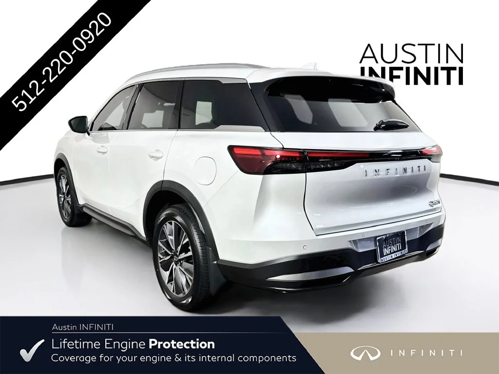 New 2027 White INFINITI LUXE image 6