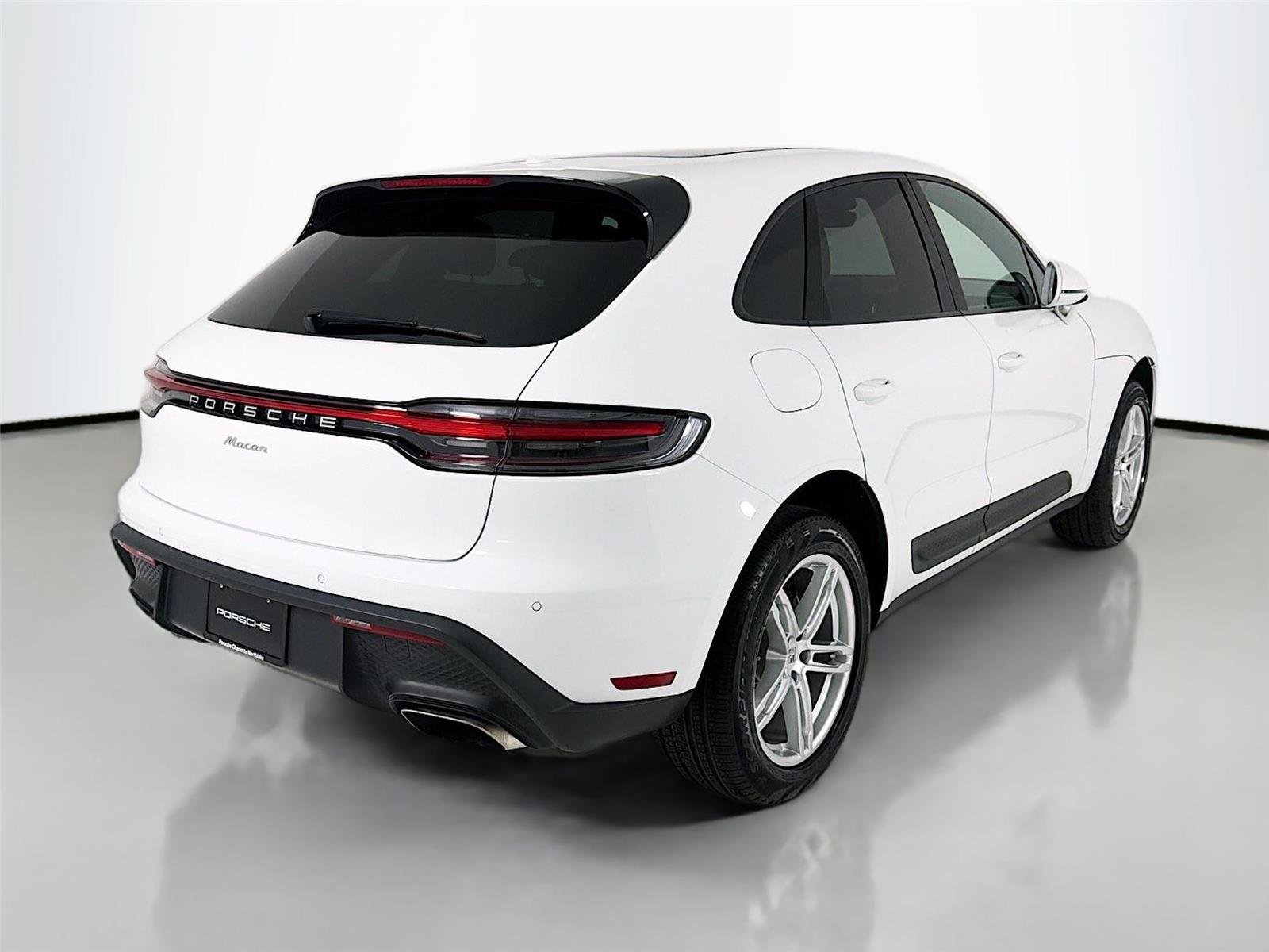 Used 2022 White Porsche  image 26