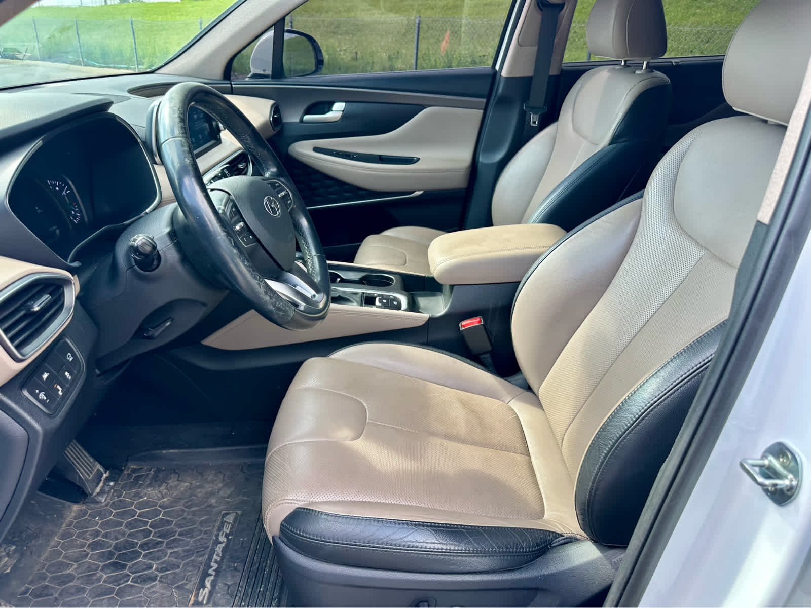 Used 2020 Quartz White Hyundai SEL image 11
