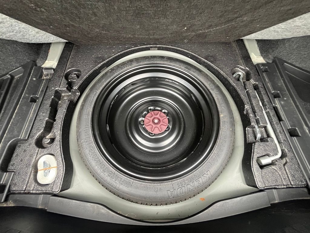 Used 2018 Black Mazda Touring image 30