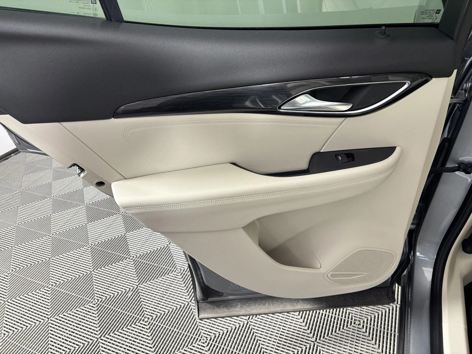 Used 2023 Moonstone Gray Metallic Buick Preferred image 17