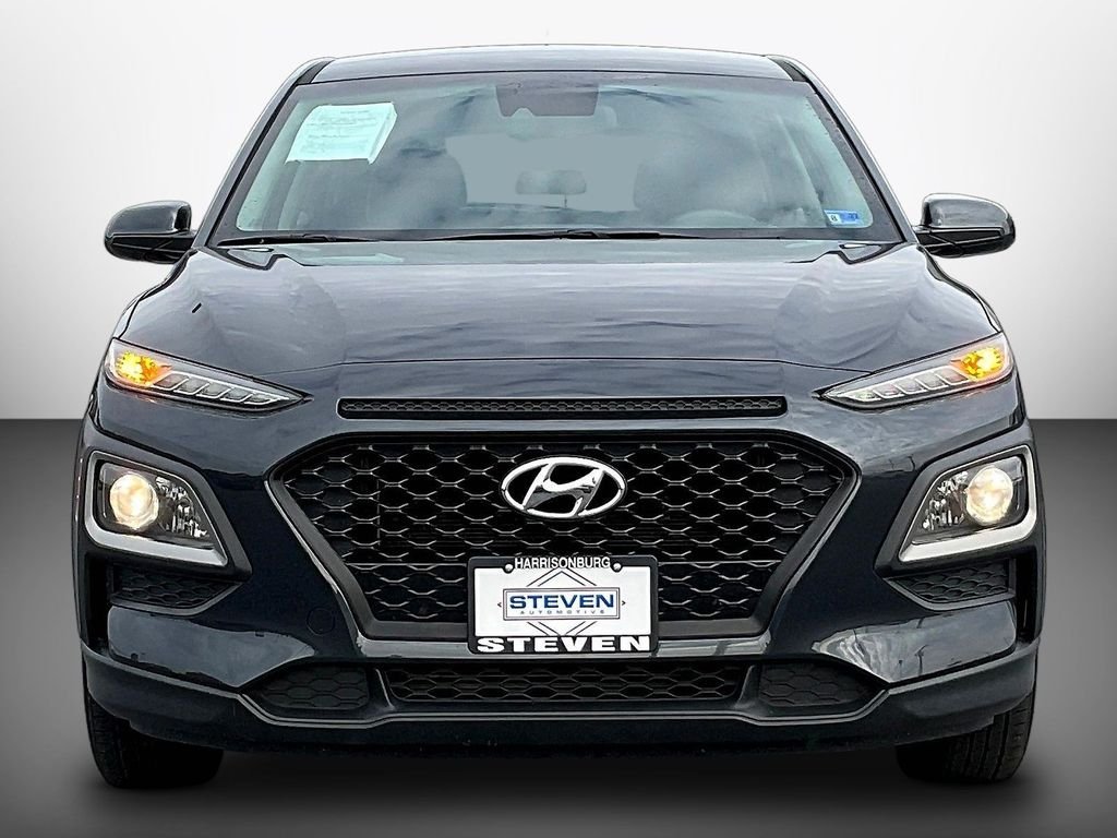 Used 2019 Gray Hyundai SE image 2