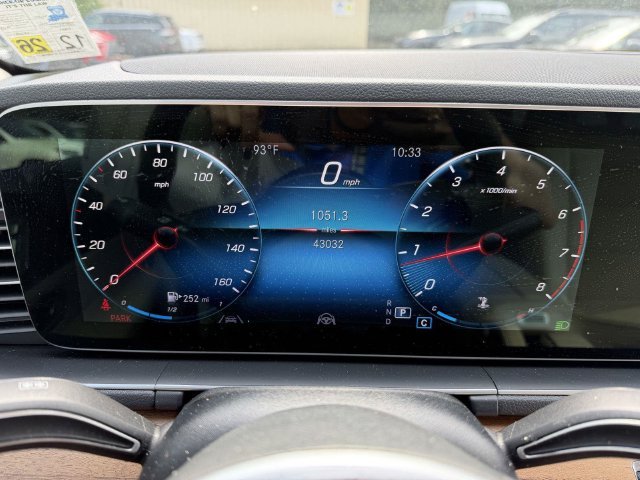 Certified Used 2023 Mojave Silver Metallic Mercedes-Benz GLE 350 image 9