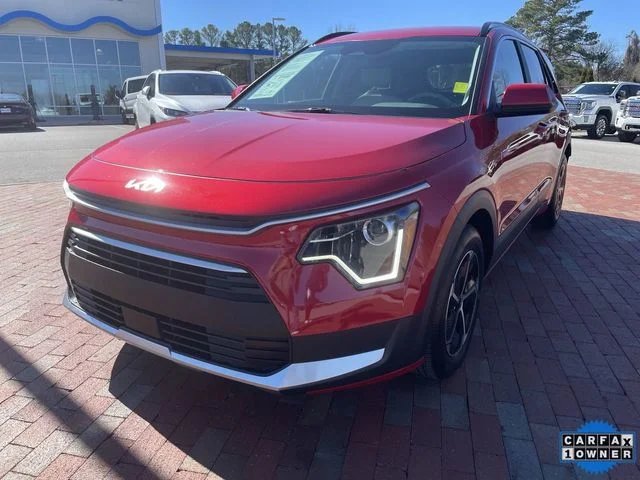 2024 Kia Niro EX HEV's photo