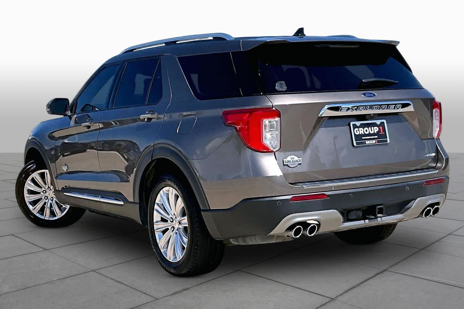Used 2021 Stone Gray Metallic Ford King Ranch image 12
