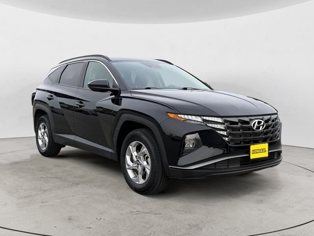 Used 2024 Black Hyundai SEL image 3