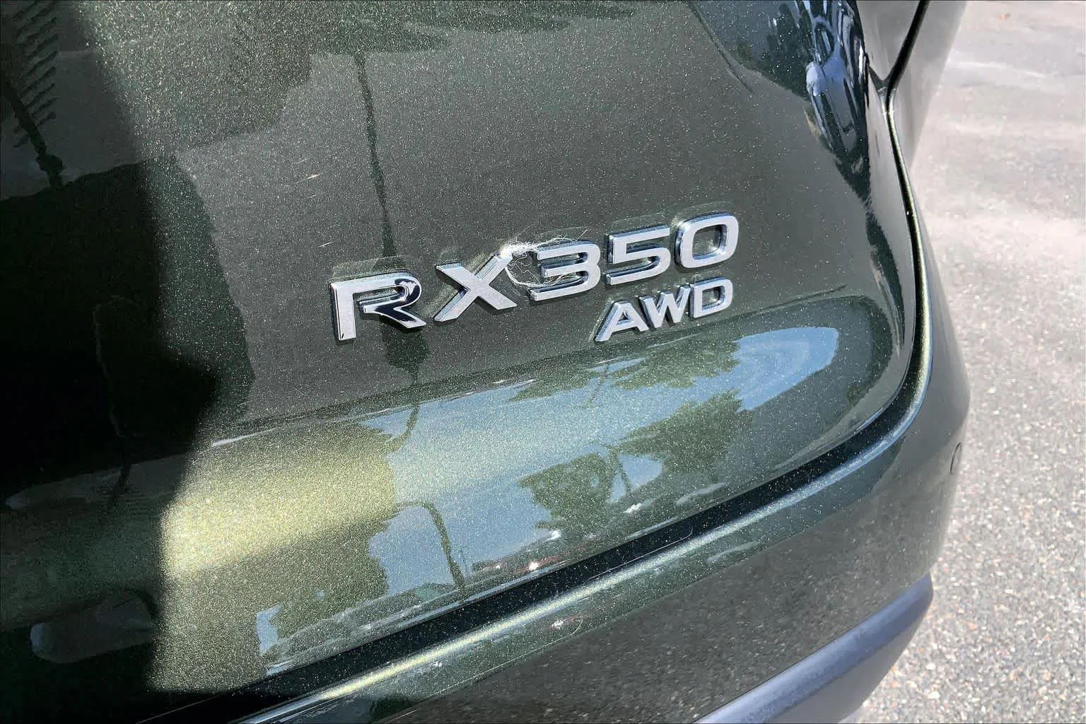 Certified Used 2024 NORI GREEN PEARL Lexus Luxury image 11