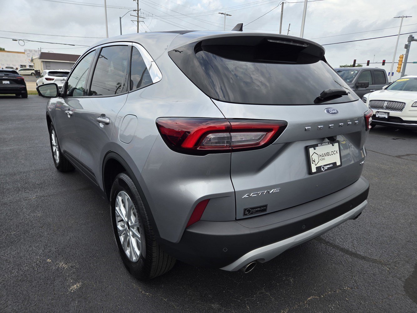 Used 2023  Ford Active image 7