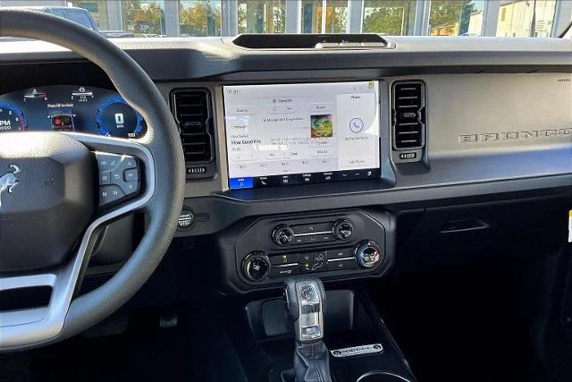 2025 Ford Bronco 2-Door Base - Photo 20