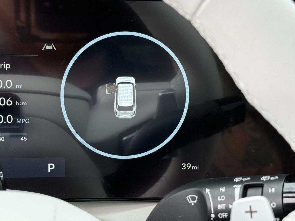 New 2026 Abyss Black Hyundai SEL 7P image 27