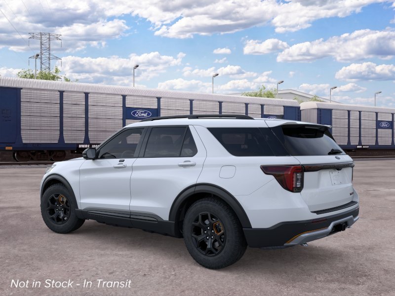 New 2026 Space White Metallic Ford Tremor® image 4