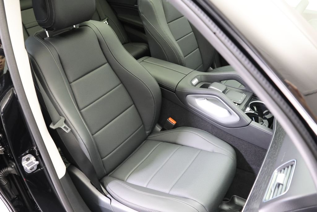 Used 2026 Black Mercedes-Benz GLE 350 image 50