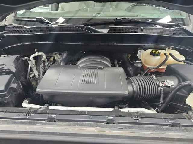 Used 2019 Gray GMC SLT image 25